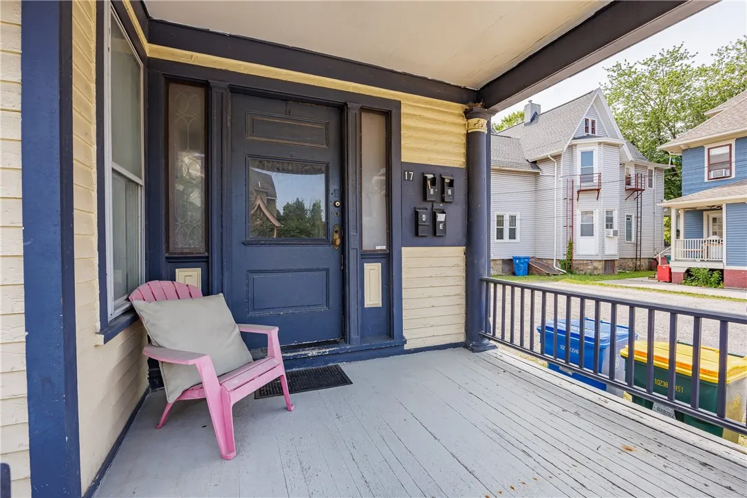 17 Canfield Place, Rochester, New York 14607, Rochester, New York 14607, 6 Bedrooms Bedrooms, ,4 BathroomsBathrooms,Residential,For Sale,17 Canfield Place, Rochester, New York 14607,R1622300