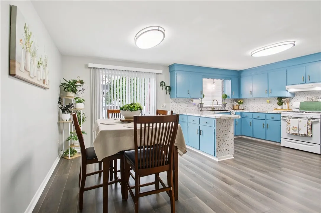 4 Drexel Drive, Gates, New York 14606, Gates, New York 14606, 3 Bedrooms Bedrooms, 6 Rooms Rooms,2 BathroomsBathrooms,Residential,For Sale,4 Drexel Drive, Gates, New York 14606,R1622083