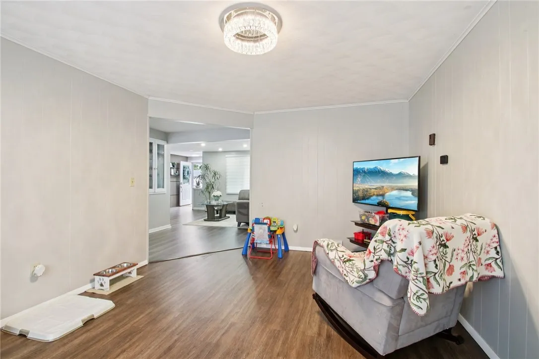 4 Drexel Drive, Gates, New York 14606, Gates, New York 14606, 3 Bedrooms Bedrooms, 6 Rooms Rooms,2 BathroomsBathrooms,Residential,For Sale,4 Drexel Drive, Gates, New York 14606,R1622083