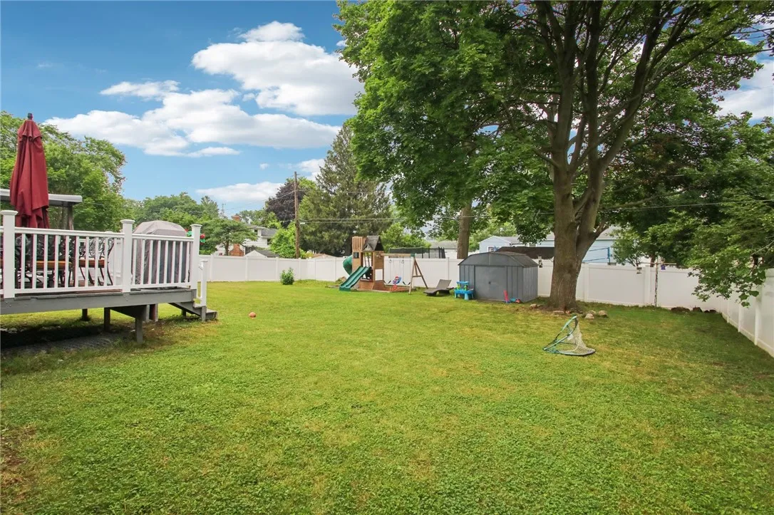 4 Drexel Drive, Gates, New York 14606, Gates, New York 14606, 3 Bedrooms Bedrooms, 6 Rooms Rooms,2 BathroomsBathrooms,Residential,For Sale,4 Drexel Drive, Gates, New York 14606,R1622083