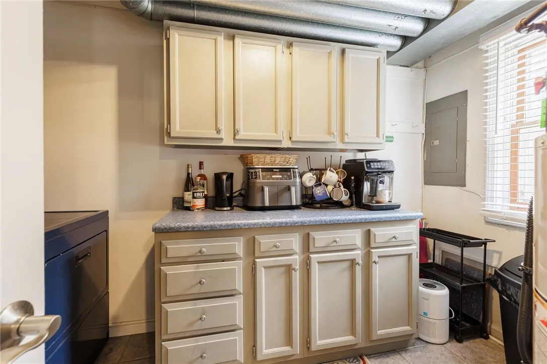 64 Old Stone Lane, Greece, New York 14615, Greece, New York 14615, 2 Bedrooms Bedrooms, 5 Rooms Rooms,1 BathroomBathrooms,Residential,For Sale,64 Old Stone Lane, Greece, New York 14615,R1620466