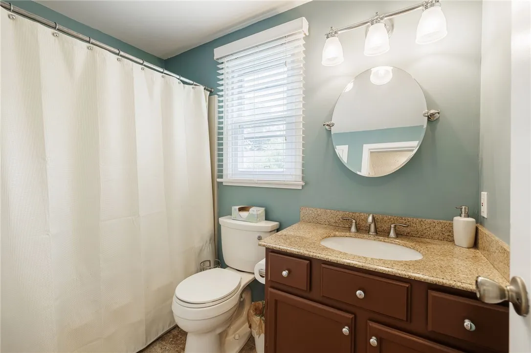 64 Old Stone Lane, Greece, New York 14615, Greece, New York 14615, 2 Bedrooms Bedrooms, 5 Rooms Rooms,1 BathroomBathrooms,Residential,For Sale,64 Old Stone Lane, Greece, New York 14615,R1620466