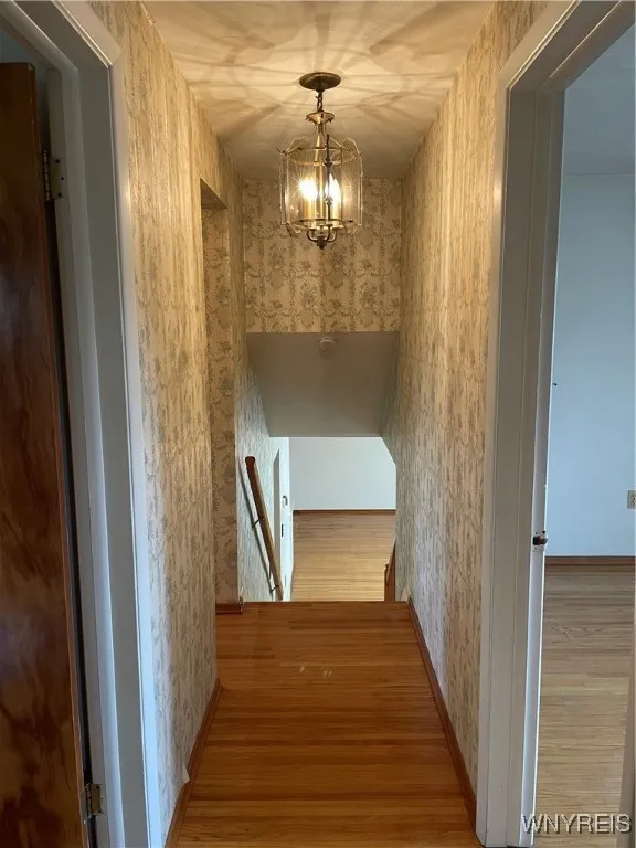 4 Debby Lane, Gates, New York 14606, Gates, New York 14606, 4 Bedrooms Bedrooms, 7 Rooms Rooms,1 BathroomBathrooms,Residential,For Sale,4 Debby Lane, Gates, New York 14606,B1622590