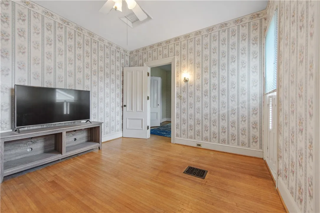 322 West State Street, Albion, New York 14411, Albion, New York 14411, 5 Bedrooms Bedrooms, 10 Rooms Rooms,2 BathroomsBathrooms,Residential,For Sale,322 West State Street, Albion, New York 14411,R1622677