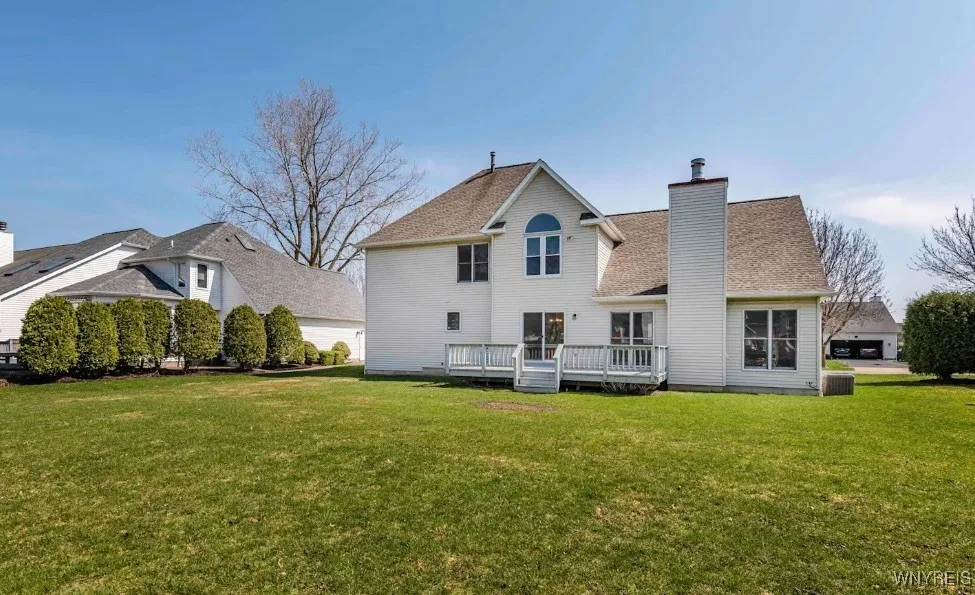 70 Hobnail, Amherst, New York 14051, Amherst, New York 14051, 3 Bedrooms Bedrooms, 5 Rooms Rooms,2 BathroomsBathrooms,Residential Lease,For Rent,70 Hobnail, Amherst, New York 14051,B1622732