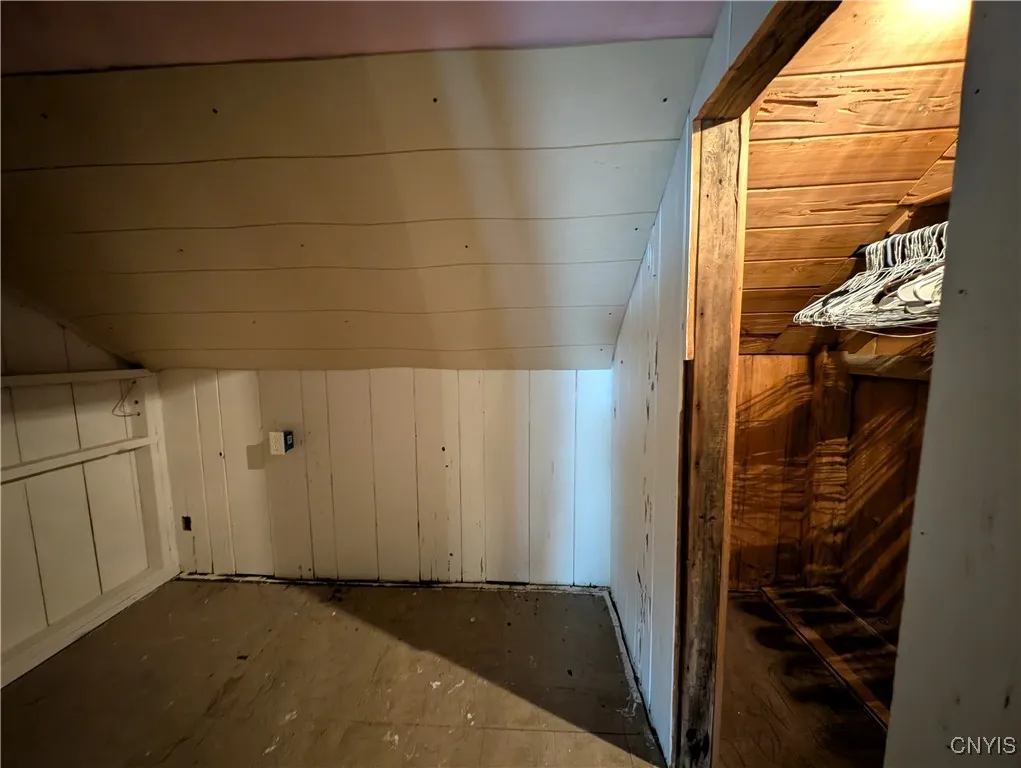 206 Haffenden Road, Syracuse, New York 13210, Syracuse, New York 13210, 4 Bedrooms Bedrooms, 7 Rooms Rooms,1 BathroomBathrooms,Residential,For Sale,206 Haffenden Road, Syracuse, New York 13210,S1621893