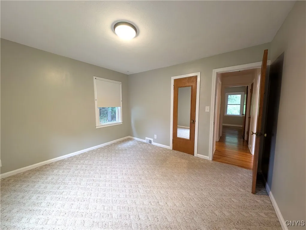 206 Haffenden Road, Syracuse, New York 13210, Syracuse, New York 13210, 4 Bedrooms Bedrooms, 7 Rooms Rooms,1 BathroomBathrooms,Residential,For Sale,206 Haffenden Road, Syracuse, New York 13210,S1621893