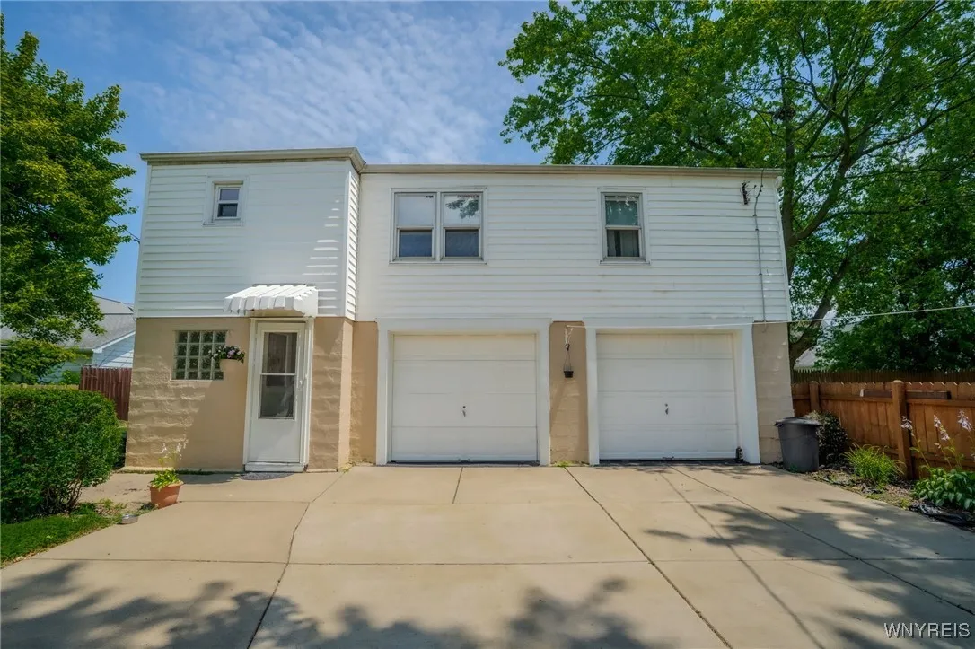 235 Wagner Avenue, Cheektowaga, New York 14212, Cheektowaga, New York 14212, 4 Bedrooms Bedrooms, ,2 BathroomsBathrooms,Residential,For Sale,235 Wagner Avenue, Cheektowaga, New York 14212,B1622744