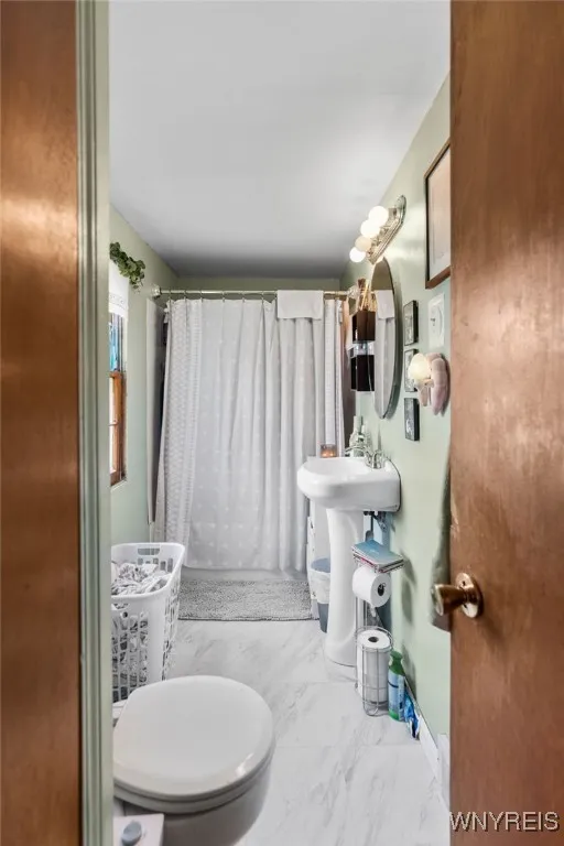 235 Wagner Avenue, Cheektowaga, New York 14212, Cheektowaga, New York 14212, 4 Bedrooms Bedrooms, ,2 BathroomsBathrooms,Residential,For Sale,235 Wagner Avenue, Cheektowaga, New York 14212,B1622744