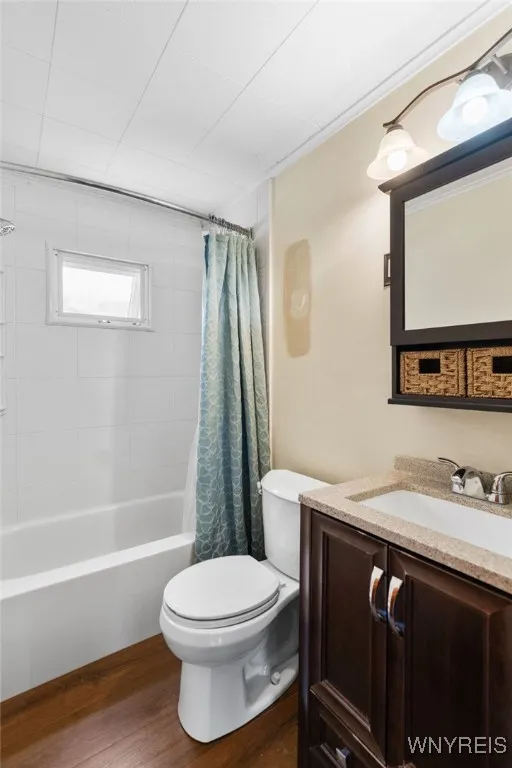 235 Wagner Avenue, Cheektowaga, New York 14212, Cheektowaga, New York 14212, 4 Bedrooms Bedrooms, ,2 BathroomsBathrooms,Residential,For Sale,235 Wagner Avenue, Cheektowaga, New York 14212,B1622744