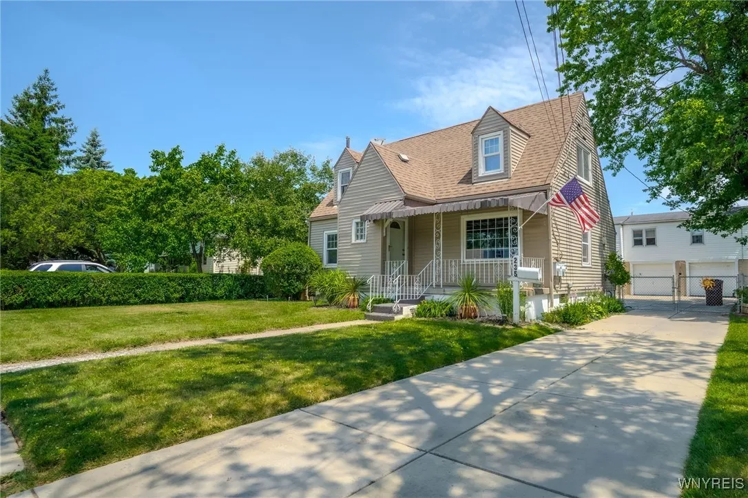 235 Wagner Avenue, Cheektowaga, New York 14212, Cheektowaga, New York 14212, 4 Bedrooms Bedrooms, ,2 BathroomsBathrooms,Residential,For Sale,235 Wagner Avenue, Cheektowaga, New York 14212,B1622744
