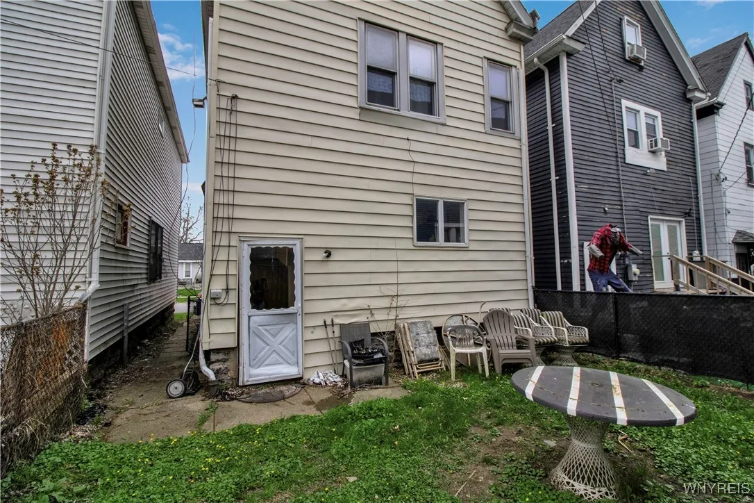 49 Massachusetts Avenue, Buffalo, New York 14213, Buffalo, New York 14213, 3 Bedrooms Bedrooms, 9 Rooms Rooms,1 BathroomBathrooms,Residential,For Sale,49 Massachusetts Avenue, Buffalo, New York 14213,B1601239