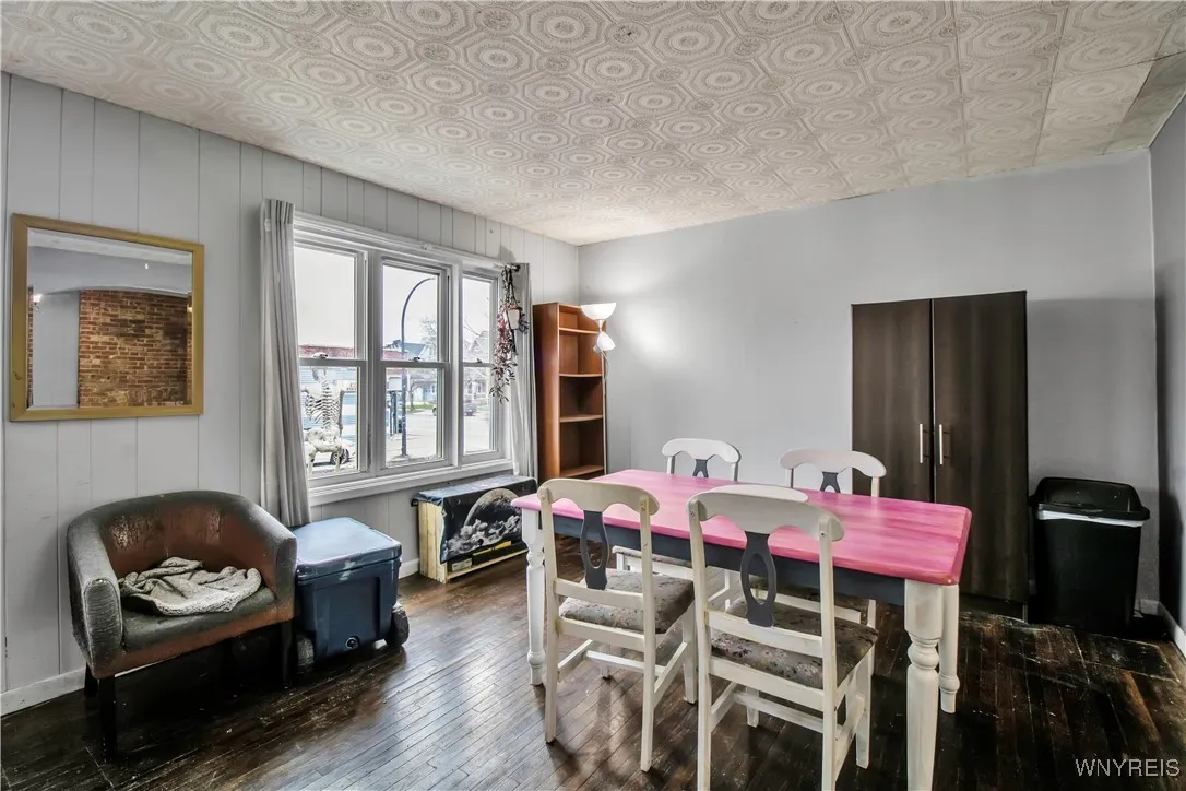 49 Massachusetts Avenue, Buffalo, New York 14213, Buffalo, New York 14213, 3 Bedrooms Bedrooms, 9 Rooms Rooms,1 BathroomBathrooms,Residential,For Sale,49 Massachusetts Avenue, Buffalo, New York 14213,B1601239