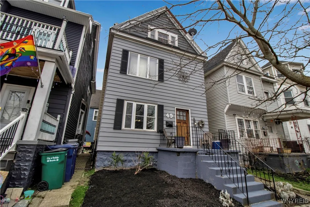 49 Massachusetts Avenue, Buffalo, New York 14213, Buffalo, New York 14213, 3 Bedrooms Bedrooms, 9 Rooms Rooms,1 BathroomBathrooms,Residential,For Sale,49 Massachusetts Avenue, Buffalo, New York 14213,B1601239