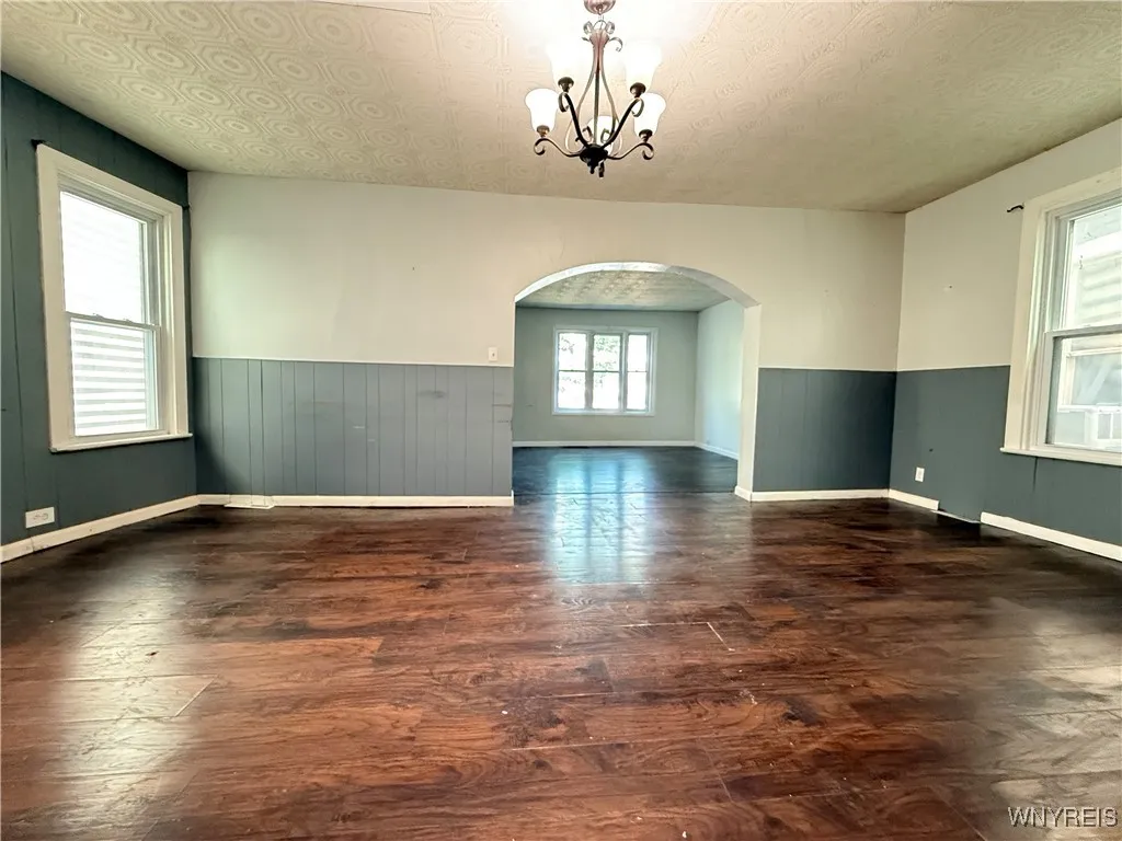 49 Massachusetts Avenue, Buffalo, New York 14213, Buffalo, New York 14213, 3 Bedrooms Bedrooms, 9 Rooms Rooms,1 BathroomBathrooms,Residential,For Sale,49 Massachusetts Avenue, Buffalo, New York 14213,B1601239