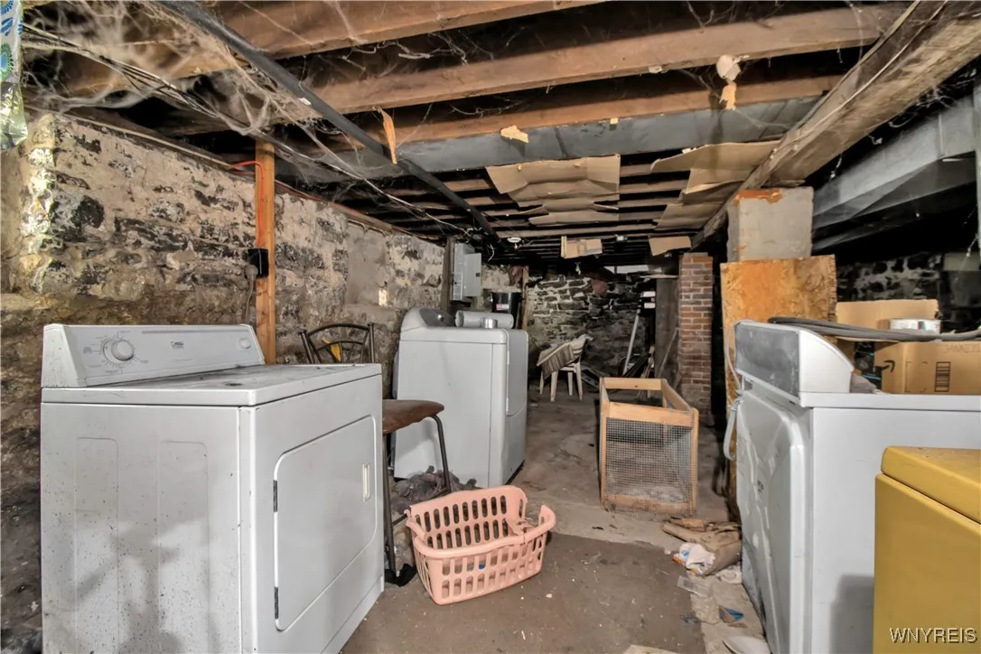 49 Massachusetts Avenue, Buffalo, New York 14213, Buffalo, New York 14213, 3 Bedrooms Bedrooms, 9 Rooms Rooms,1 BathroomBathrooms,Residential,For Sale,49 Massachusetts Avenue, Buffalo, New York 14213,B1601239