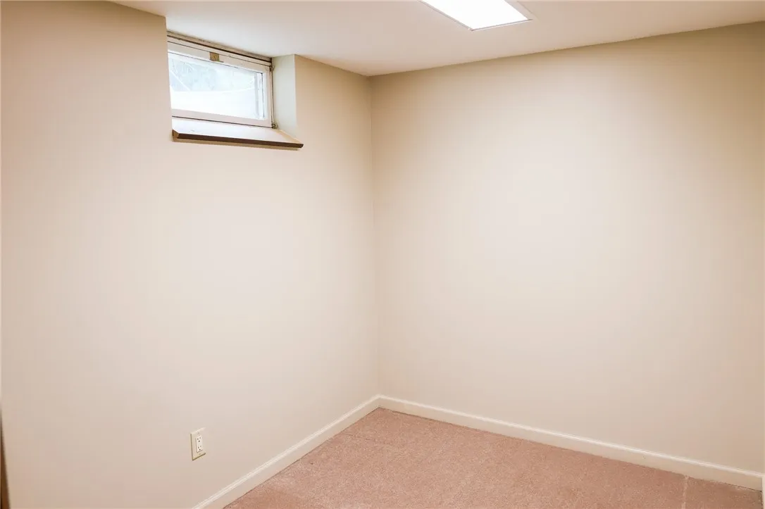 20 Buffalo Road, Bergen, New York 14416, Bergen, New York 14416, 3 Bedrooms Bedrooms, 6 Rooms Rooms,2 BathroomsBathrooms,Residential,Closed,20 Buffalo Road, Bergen, New York 14416,R1617183
