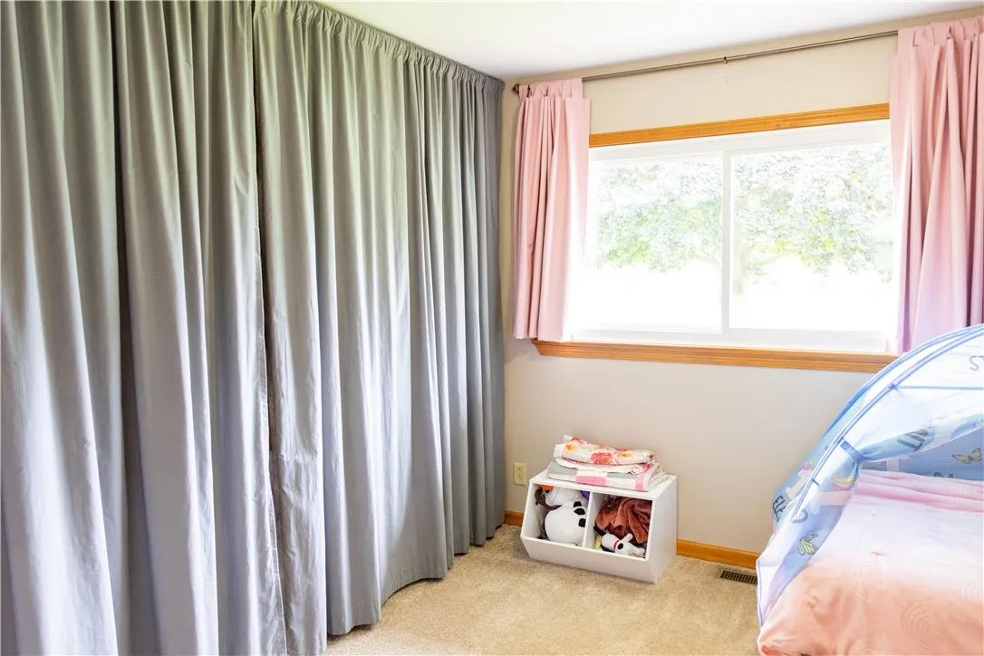 20 Buffalo Road, Bergen, New York 14416, Bergen, New York 14416, 3 Bedrooms Bedrooms, 6 Rooms Rooms,2 BathroomsBathrooms,Residential,Closed,20 Buffalo Road, Bergen, New York 14416,R1617183
