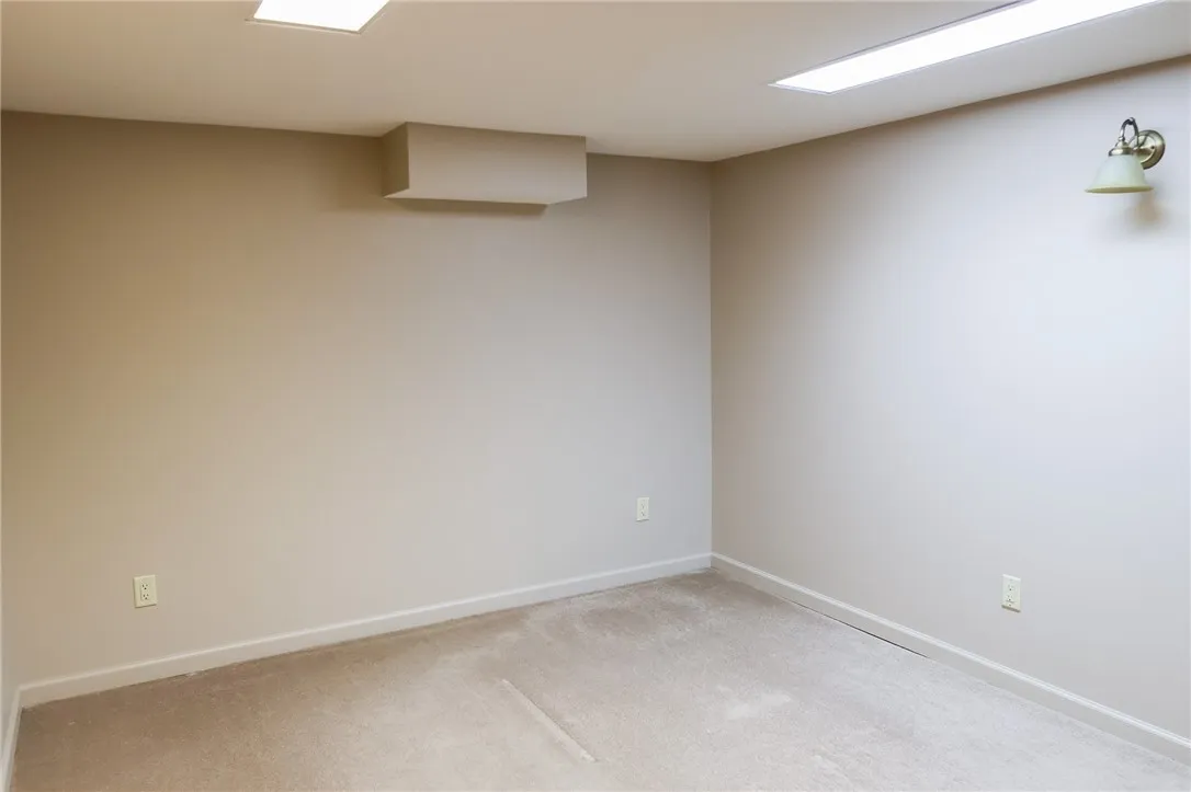 20 Buffalo Road, Bergen, New York 14416, Bergen, New York 14416, 3 Bedrooms Bedrooms, 6 Rooms Rooms,2 BathroomsBathrooms,Residential,Closed,20 Buffalo Road, Bergen, New York 14416,R1617183