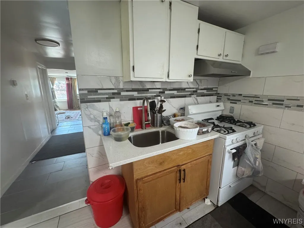 38 Langmeyer Avenue, Buffalo, New York 14215, Buffalo, New York 14215, 4 Bedrooms Bedrooms, ,2 BathroomsBathrooms,Residential,For Sale,38 Langmeyer Avenue, Buffalo, New York 14215,B1622086