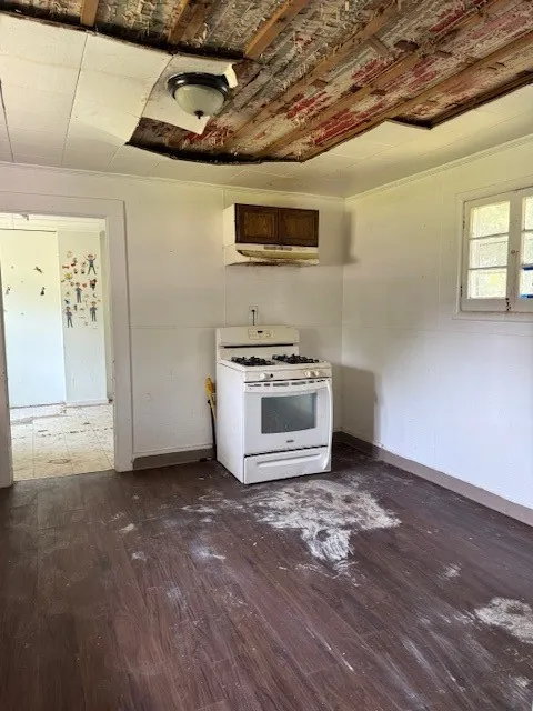 127 Conkey Avenue, Rochester, New York 14621, Rochester, New York 14621, 3 Bedrooms Bedrooms, 6 Rooms Rooms,1 BathroomBathrooms,Residential,Closed,127 Conkey Avenue, Rochester, New York 14621,0,R1622770
