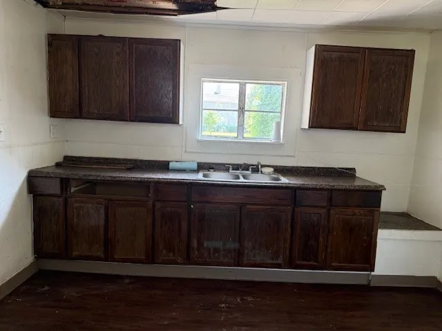 127 Conkey Avenue, Rochester, New York 14621, Rochester, New York 14621, 3 Bedrooms Bedrooms, 6 Rooms Rooms,1 BathroomBathrooms,Residential,Closed,127 Conkey Avenue, Rochester, New York 14621,0,R1622770