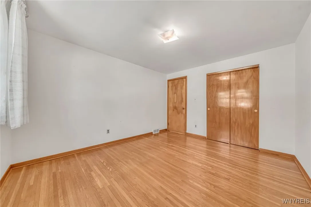 141 Minden Drive, Orchard Park, New York 14127, Orchard Park, New York 14127, 3 Bedrooms Bedrooms, 6 Rooms Rooms,1 BathroomBathrooms,Residential,For Sale,141 Minden Drive, Orchard Park, New York 14127,B1622168