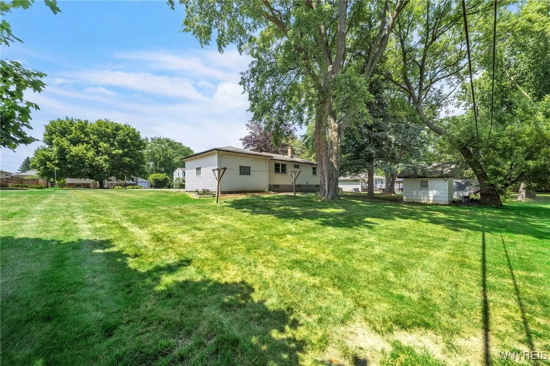 141 Minden Drive, Orchard Park, New York 14127, Orchard Park, New York 14127, 3 Bedrooms Bedrooms, 6 Rooms Rooms,1 BathroomBathrooms,Residential,For Sale,141 Minden Drive, Orchard Park, New York 14127,B1622168
