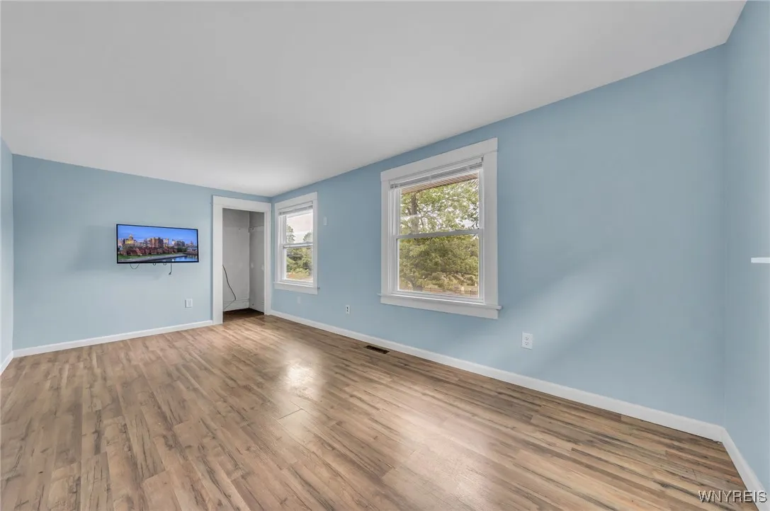484 Main Street, Tonawanda, New York 14150, Tonawanda, New York 14150, 3 Bedrooms Bedrooms, 7 Rooms Rooms,1 BathroomBathrooms,Residential,For Sale,484 Main Street, Tonawanda, New York 14150,B1620786