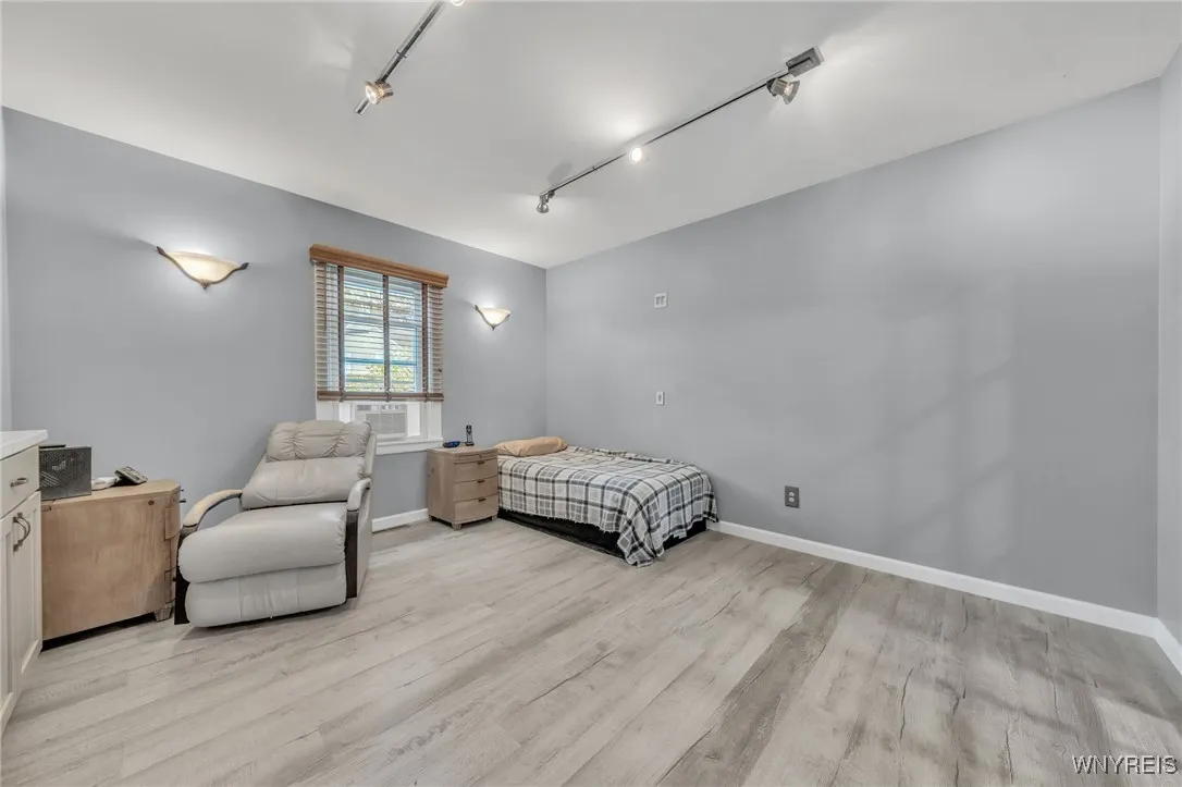 484 Main Street, Tonawanda, New York 14150, Tonawanda, New York 14150, 3 Bedrooms Bedrooms, 7 Rooms Rooms,1 BathroomBathrooms,Residential,For Sale,484 Main Street, Tonawanda, New York 14150,B1620786