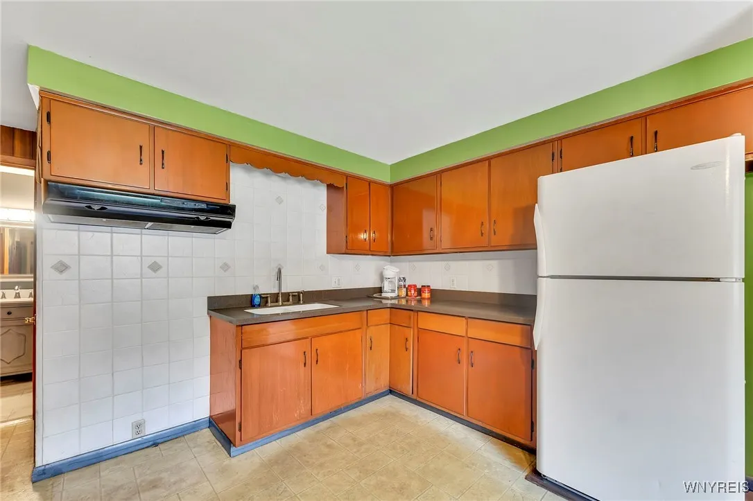 85 Pacific Avenue, Lackawanna, New York 14218, Lackawanna, New York 14218, 3 Bedrooms Bedrooms, 9 Rooms Rooms,1 BathroomBathrooms,Residential,Closed,85 Pacific Avenue, Lackawanna, New York 14218,0,B1622275