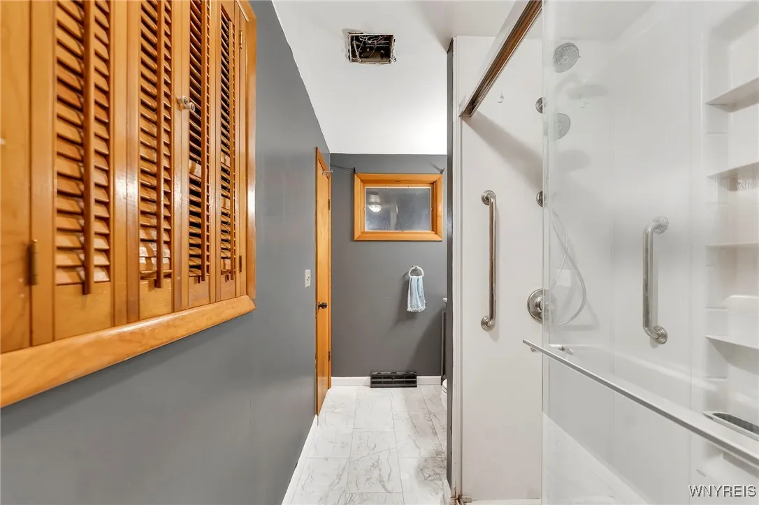 85 Pacific Avenue, Lackawanna, New York 14218, Lackawanna, New York 14218, 3 Bedrooms Bedrooms, 9 Rooms Rooms,1 BathroomBathrooms,Residential,Closed,85 Pacific Avenue, Lackawanna, New York 14218,0,B1622275