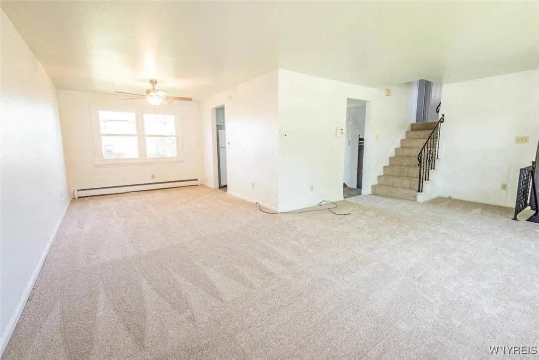 40 Dalewood, Amherst, New York 14228, Amherst, New York 14228, 3 Bedrooms Bedrooms, 4 Rooms Rooms,1 BathroomBathrooms,Residential Lease,For Rent,40 Dalewood, Amherst, New York 14228,B1622741