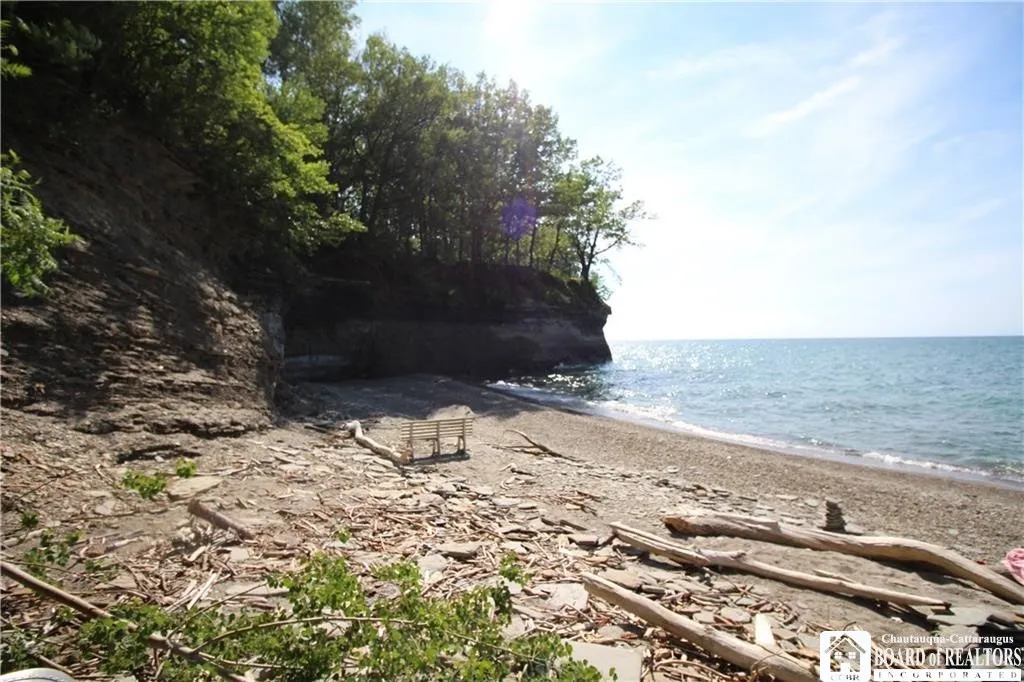 1303 Edgewater Drive, Westfield, New York 14787, Westfield, New York 14787, 2 Bedrooms Bedrooms, 5 Rooms Rooms,2 BathroomsBathrooms,Residential,Closed,1303 Edgewater Drive, Westfield, New York 14787,R1608788