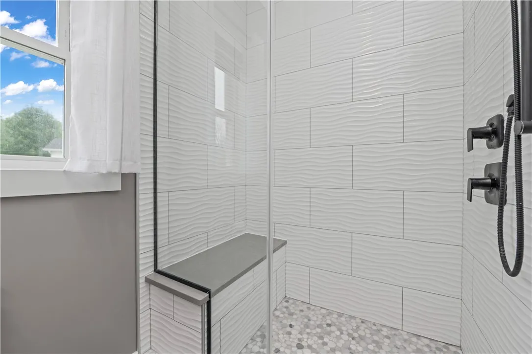 581 Whistlers Cove Lane, Greece, New York 14612, Greece, New York 14612, 3 Bedrooms Bedrooms, 6 Rooms Rooms,2 BathroomsBathrooms,Residential,Closed,581 Whistlers Cove Lane, Greece, New York 14612,0,R1622505