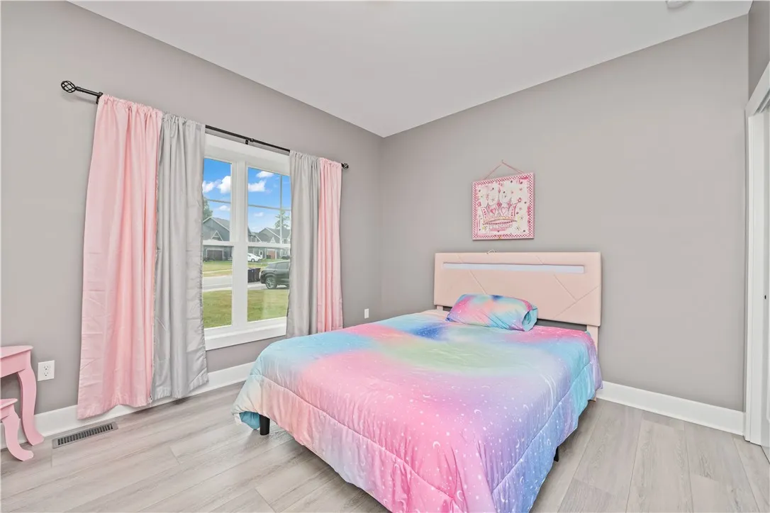 581 Whistlers Cove Lane, Greece, New York 14612, Greece, New York 14612, 3 Bedrooms Bedrooms, 6 Rooms Rooms,2 BathroomsBathrooms,Residential,Closed,581 Whistlers Cove Lane, Greece, New York 14612,0,R1622505
