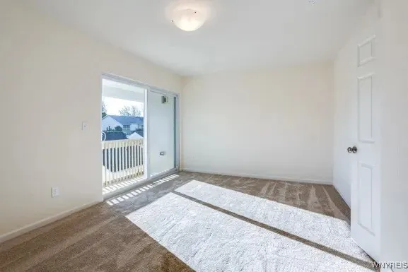 748 Robin Road, Amherst, New York 14228, Amherst, New York 14228, 2 Bedrooms Bedrooms, 4 Rooms Rooms,1 BathroomBathrooms,Residential Lease,For Rent,748 Robin Road, Amherst, New York 14228,B1622799