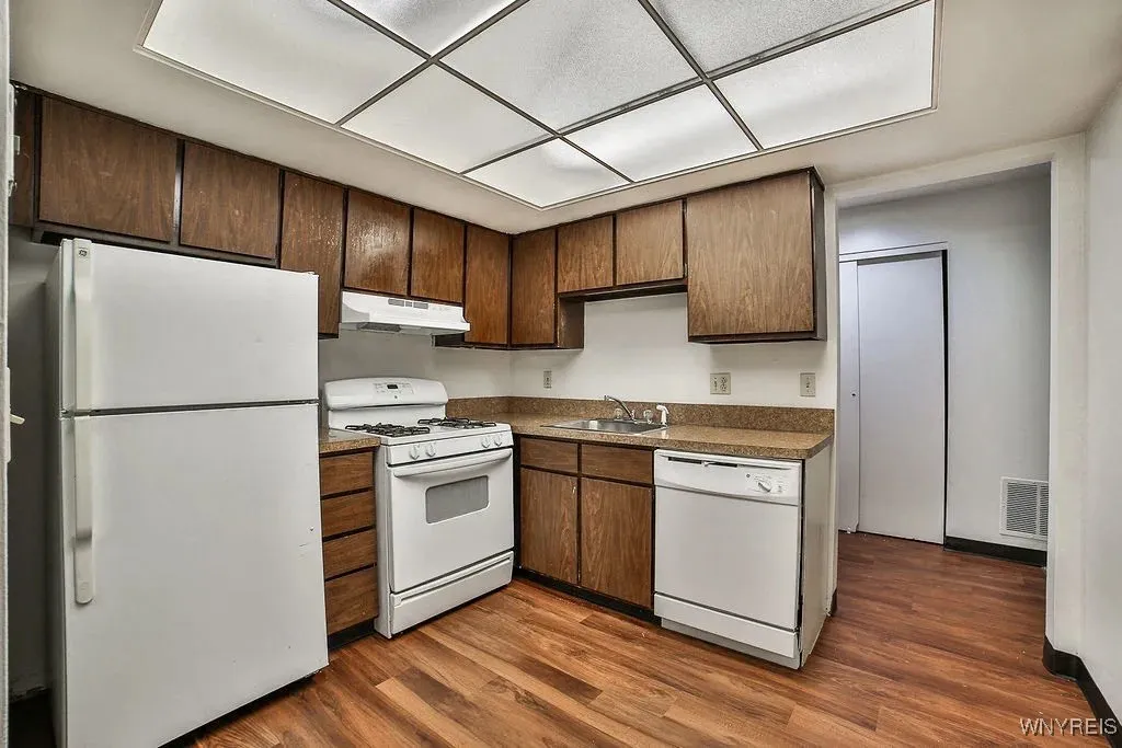 4545 Unit 116a Chestnut Ridge, Amherst, New York 1, Amherst, New York 14228, 2 Bedrooms Bedrooms, 4 Rooms Rooms,1 BathroomBathrooms,Residential Lease,For Rent,4545 Unit 116a Chestnut Ridge, Amherst, New York 1,B1622807