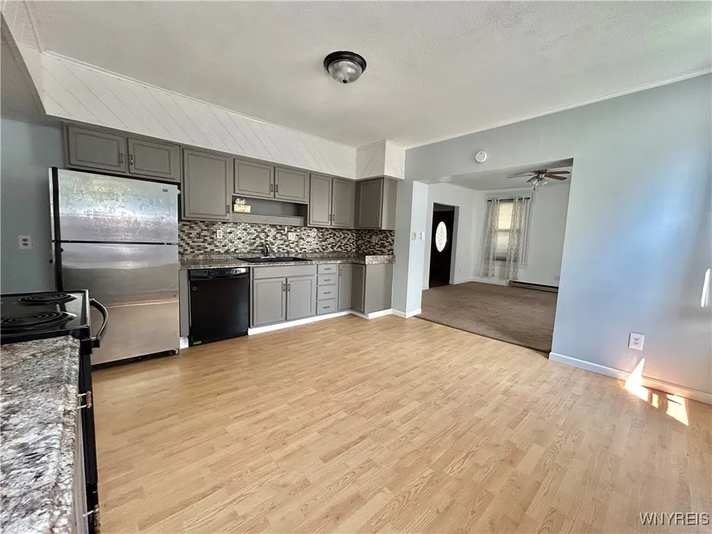 146 East Main Street, Arcade, New York 14009, Arcade, New York 14009, 3 Bedrooms Bedrooms, 5 Rooms Rooms,2 BathroomsBathrooms,Residential,Closed,146 East Main Street, Arcade, New York 14009,0,B1622795