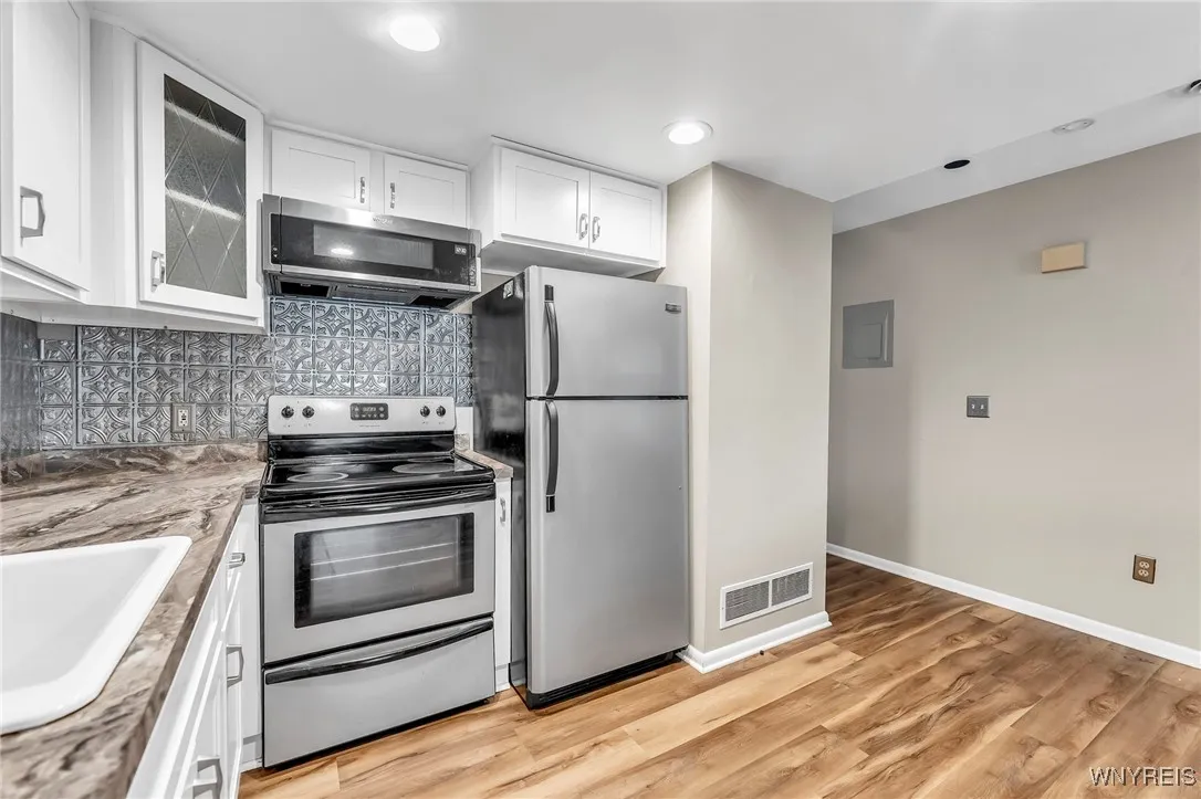 306 Sundown 3c, Amherst, New York 14221, Amherst, New York 14221, 2 Bedrooms Bedrooms, 4 Rooms Rooms,1 BathroomBathrooms,Residential,For Sale,306 Sundown 3c, Amherst, New York 14221,B1622834