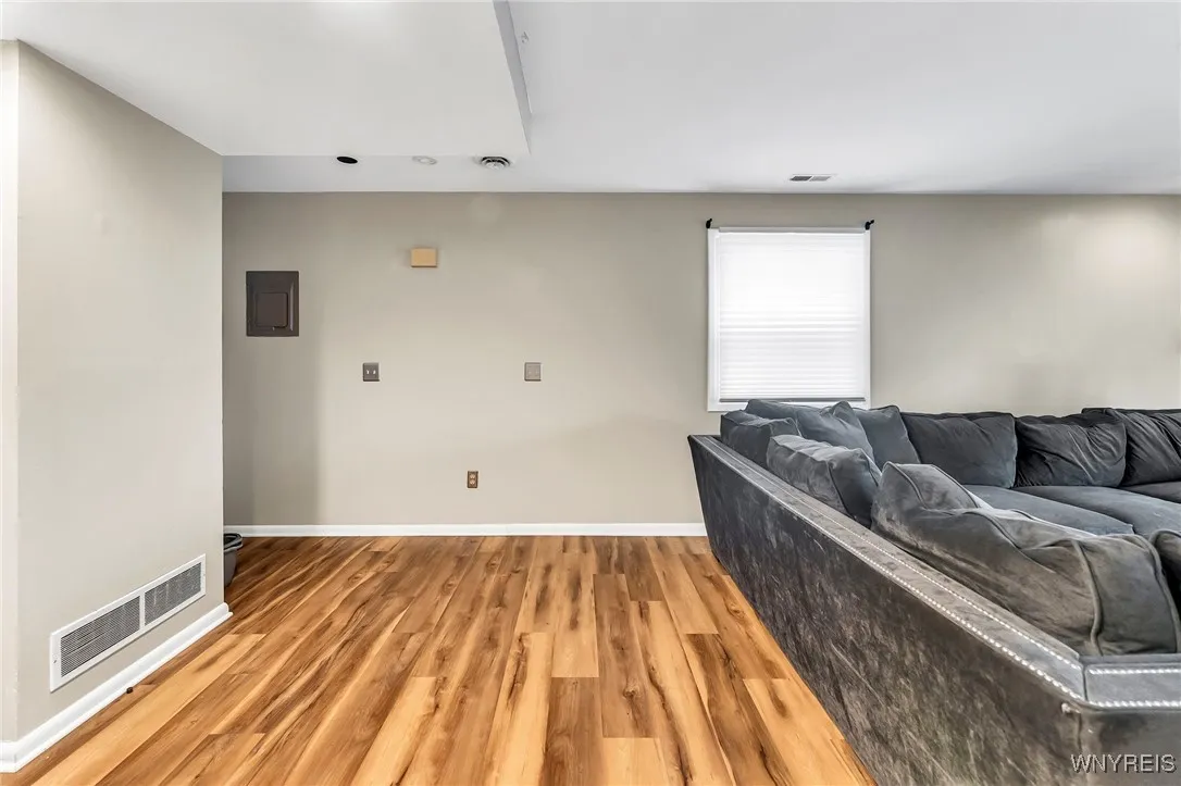 306 Sundown 3c, Amherst, New York 14221, Amherst, New York 14221, 2 Bedrooms Bedrooms, 4 Rooms Rooms,1 BathroomBathrooms,Residential,For Sale,306 Sundown 3c, Amherst, New York 14221,B1622834