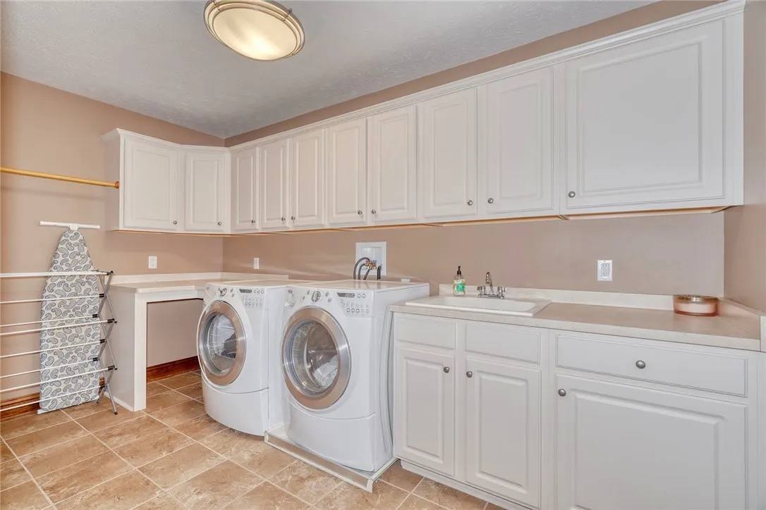112 Colby Street, Ogden, New York 14559, Ogden, New York 14559, 5 Bedrooms Bedrooms, 9 Rooms Rooms,3 BathroomsBathrooms,Residential,For Sale,112 Colby Street, Ogden, New York 14559,R1622463