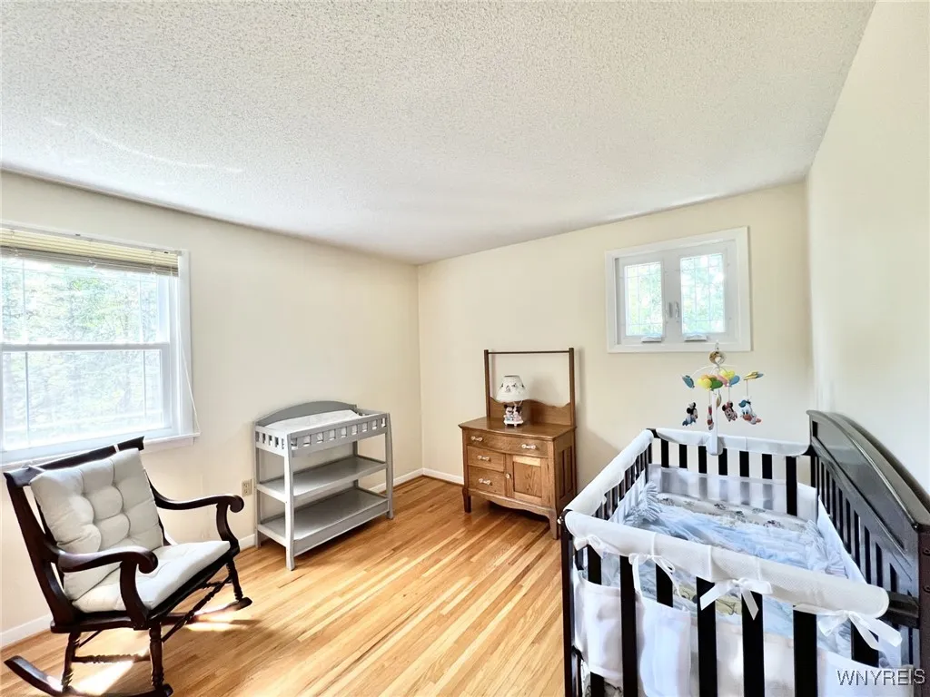 Freshly Painted Nursery/NW














































































ursery/Rear Right 


















NW