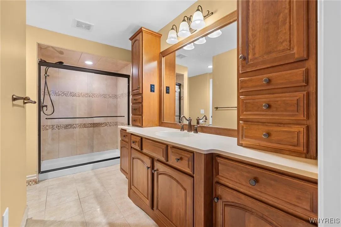 122 Hawkins Avenue, Hamburg, New York 14075, Hamburg, New York 14075, 3 Bedrooms Bedrooms, 7 Rooms Rooms,2 BathroomsBathrooms,Residential,For Sale,122 Hawkins Avenue, Hamburg, New York 14075,B1622564
