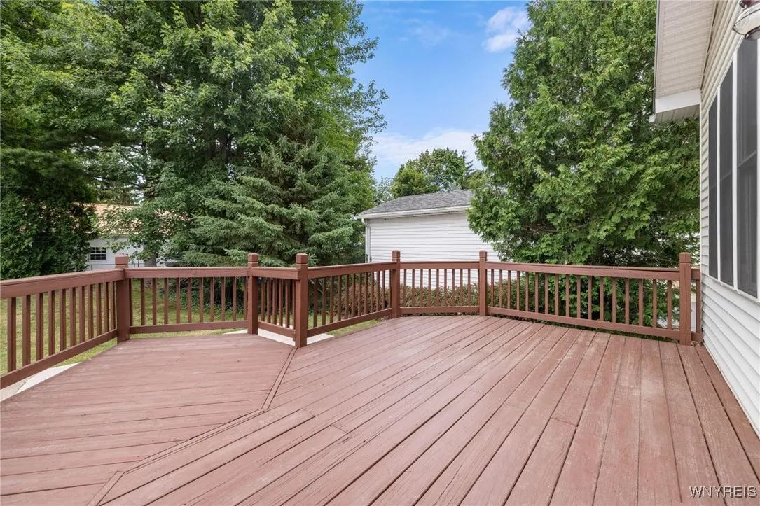 122 Hawkins Avenue, Hamburg, New York 14075, Hamburg, New York 14075, 3 Bedrooms Bedrooms, 7 Rooms Rooms,2 BathroomsBathrooms,Residential,For Sale,122 Hawkins Avenue, Hamburg, New York 14075,B1622564