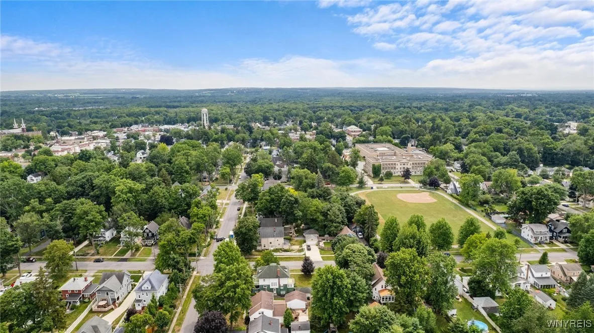 122 Hawkins Avenue, Hamburg, New York 14075, Hamburg, New York 14075, 3 Bedrooms Bedrooms, 7 Rooms Rooms,2 BathroomsBathrooms,Residential,For Sale,122 Hawkins Avenue, Hamburg, New York 14075,B1622564