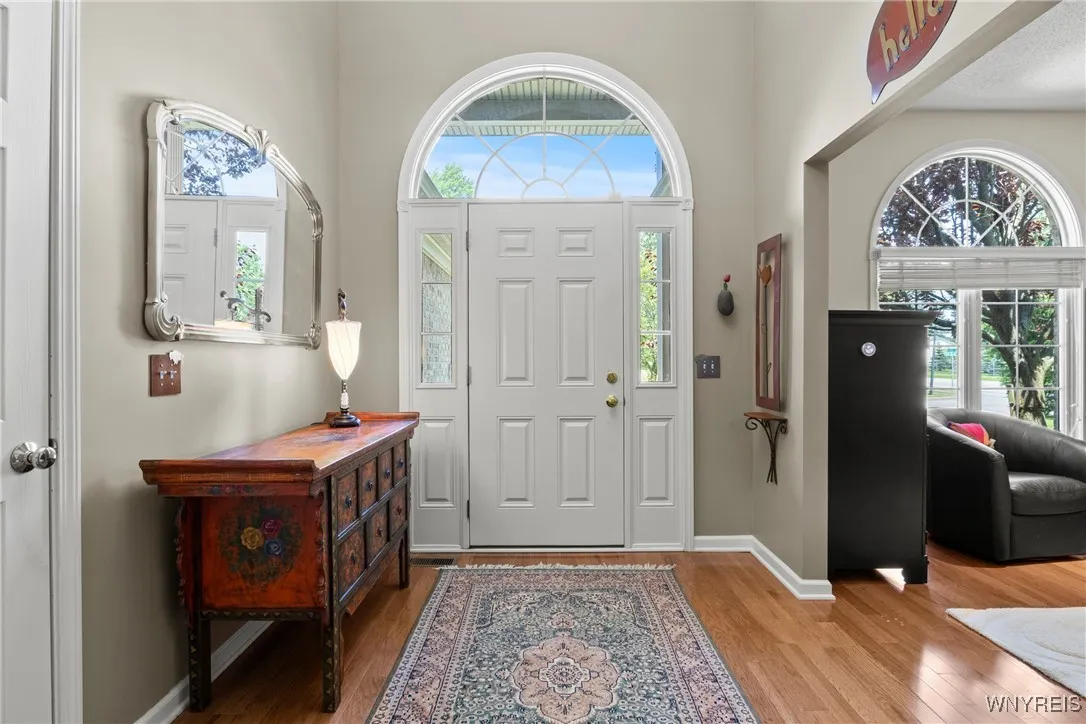 6 Fair Woods Drive, Amherst, New York 14221, Amherst, New York 14221, 2 Bedrooms Bedrooms, 5 Rooms Rooms,2 BathroomsBathrooms,Residential,For Sale,6 Fair Woods Drive, Amherst, New York 14221,B1622704