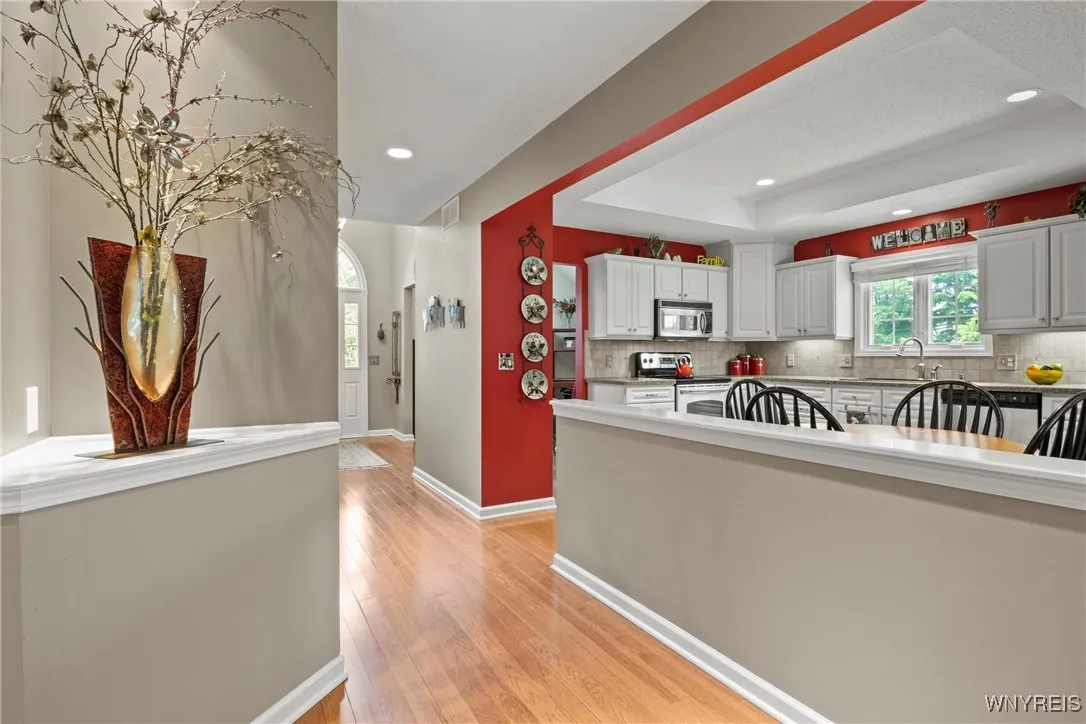 6 Fair Woods Drive, Amherst, New York 14221, Amherst, New York 14221, 2 Bedrooms Bedrooms, 5 Rooms Rooms,2 BathroomsBathrooms,Residential,For Sale,6 Fair Woods Drive, Amherst, New York 14221,B1622704