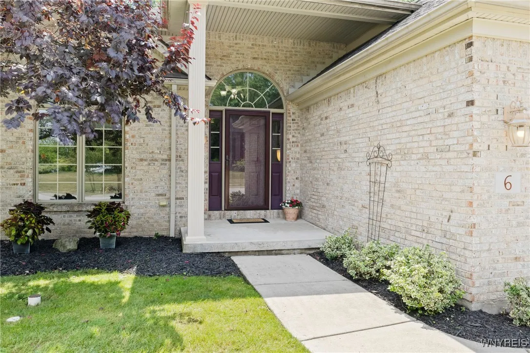 6 Fair Woods Drive, Amherst, New York 14221, Amherst, New York 14221, 2 Bedrooms Bedrooms, 5 Rooms Rooms,2 BathroomsBathrooms,Residential,For Sale,6 Fair Woods Drive, Amherst, New York 14221,B1622704