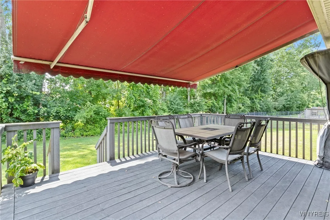 6 Fair Woods Drive, Amherst, New York 14221, Amherst, New York 14221, 2 Bedrooms Bedrooms, 5 Rooms Rooms,2 BathroomsBathrooms,Residential,For Sale,6 Fair Woods Drive, Amherst, New York 14221,B1622704